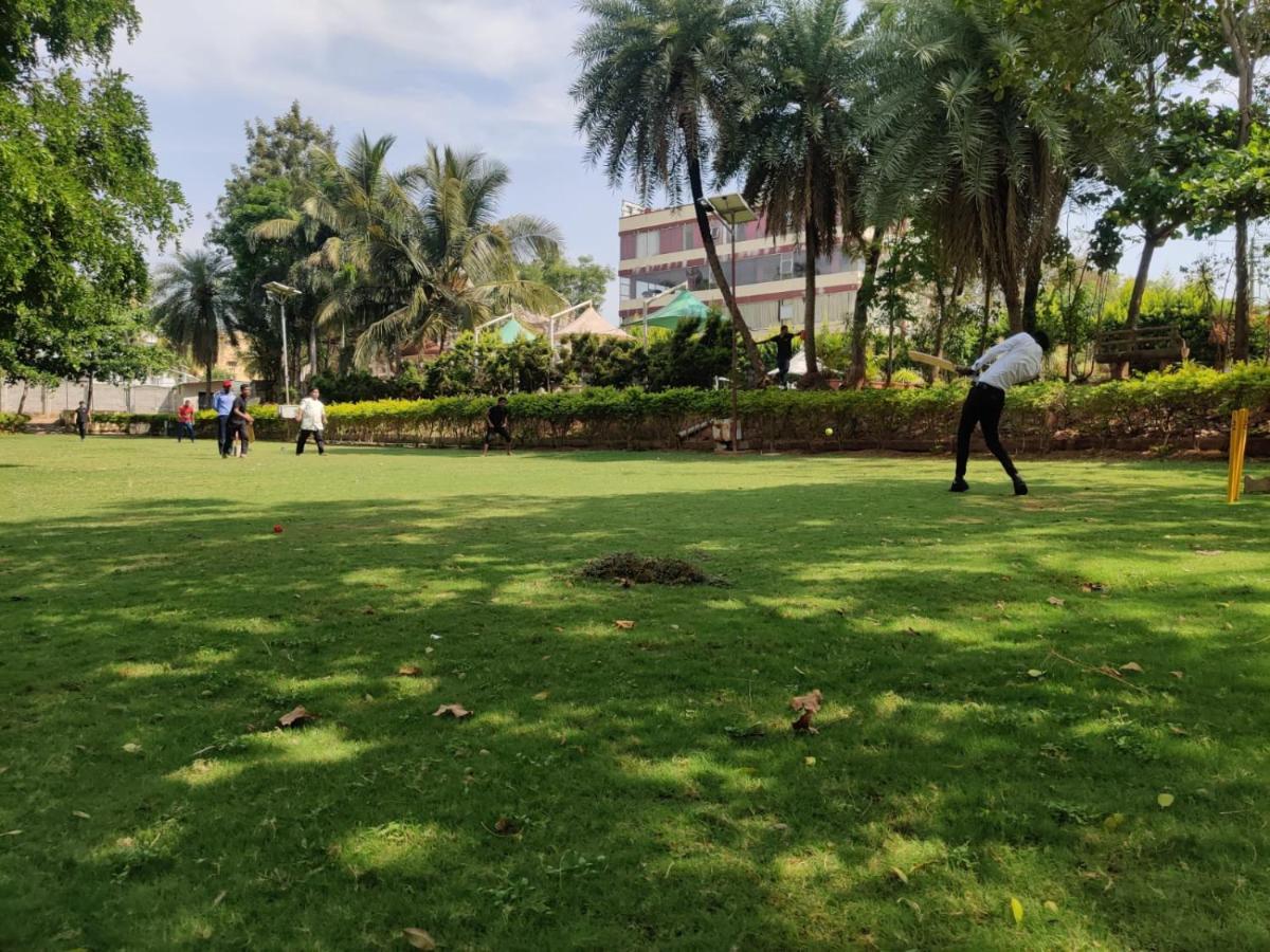 The Garden Asia Resort Bangalore Ngoại thất bức ảnh