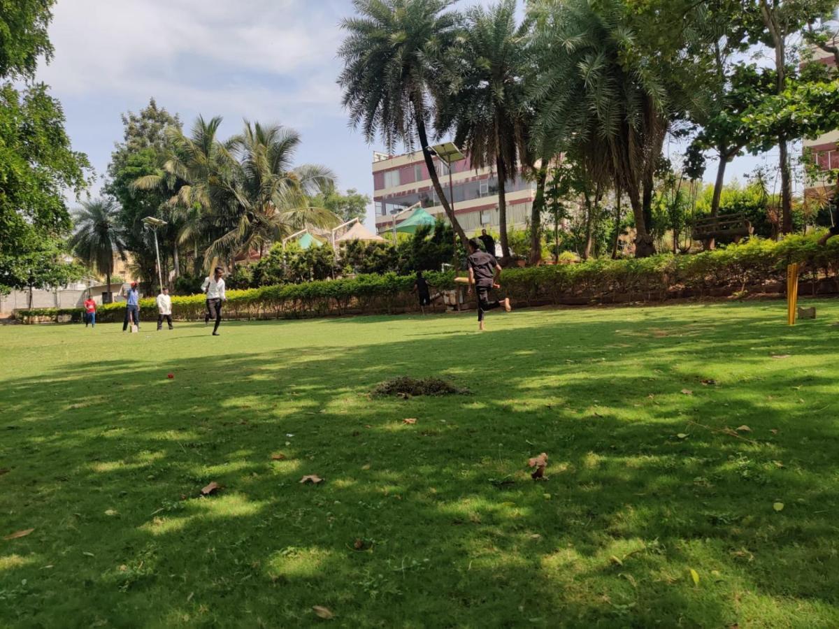 The Garden Asia Resort Bangalore Ngoại thất bức ảnh